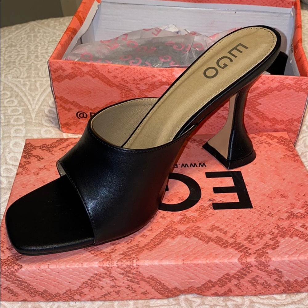 Black heels